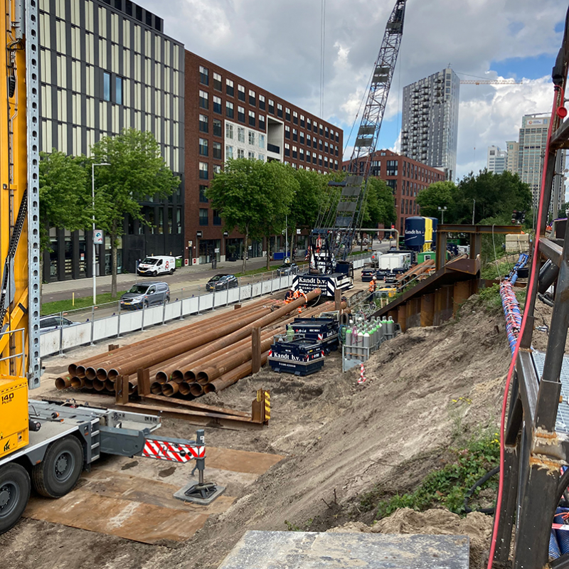 Buizen op een project op stapel